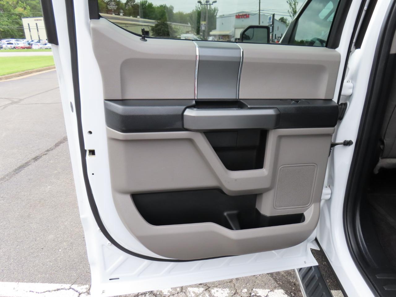 Ford F-150 XLT SuperCrew 5.5-ft. Bed 4WD 2016