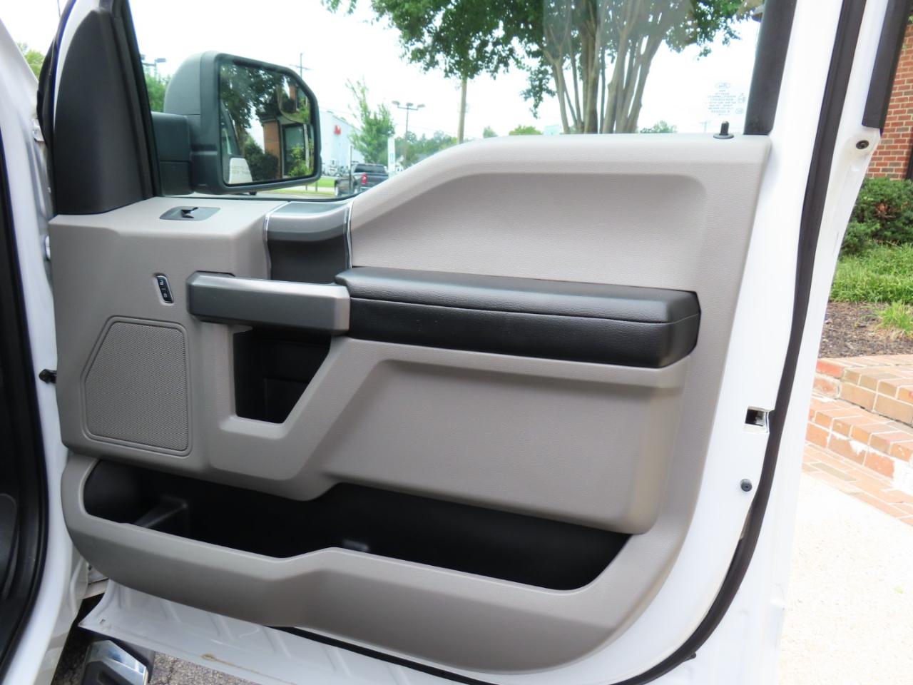 Ford F-150 XLT SuperCrew 5.5-ft. Bed 4WD 2016