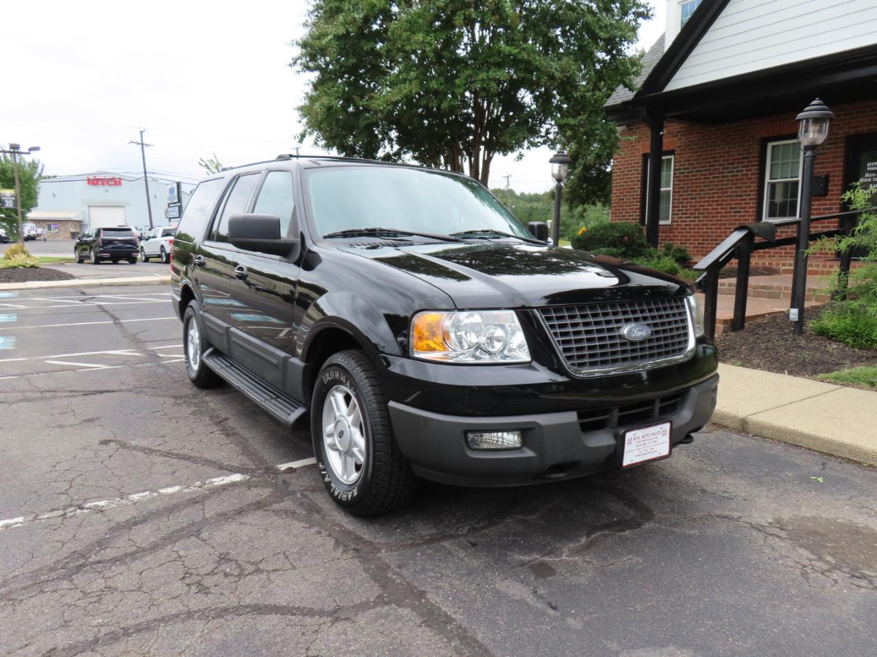 Ford Expedition XLT 4.6L 4WD 2004