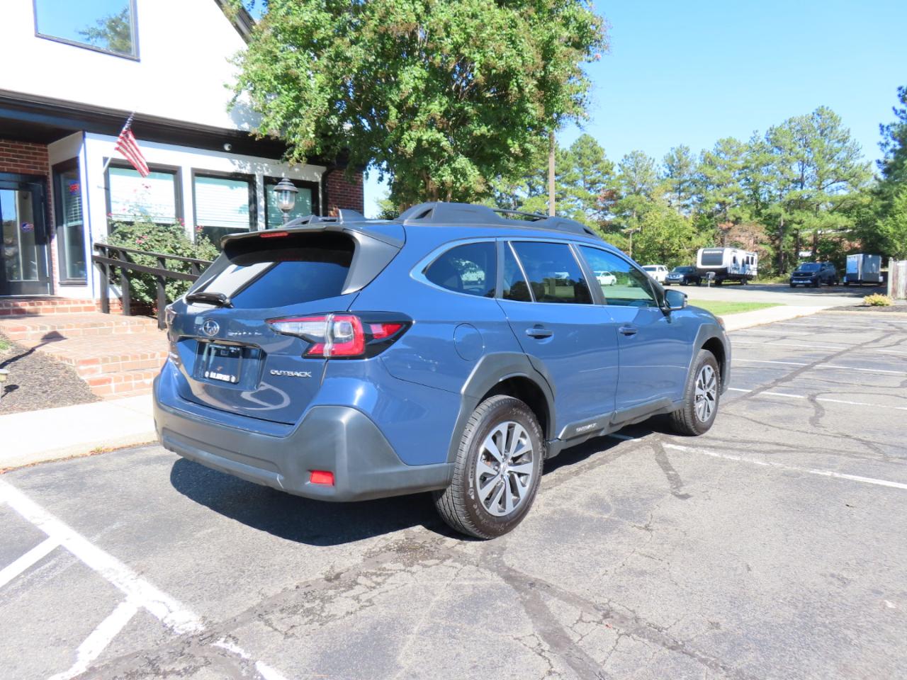 Subaru Outback Premium 2024
