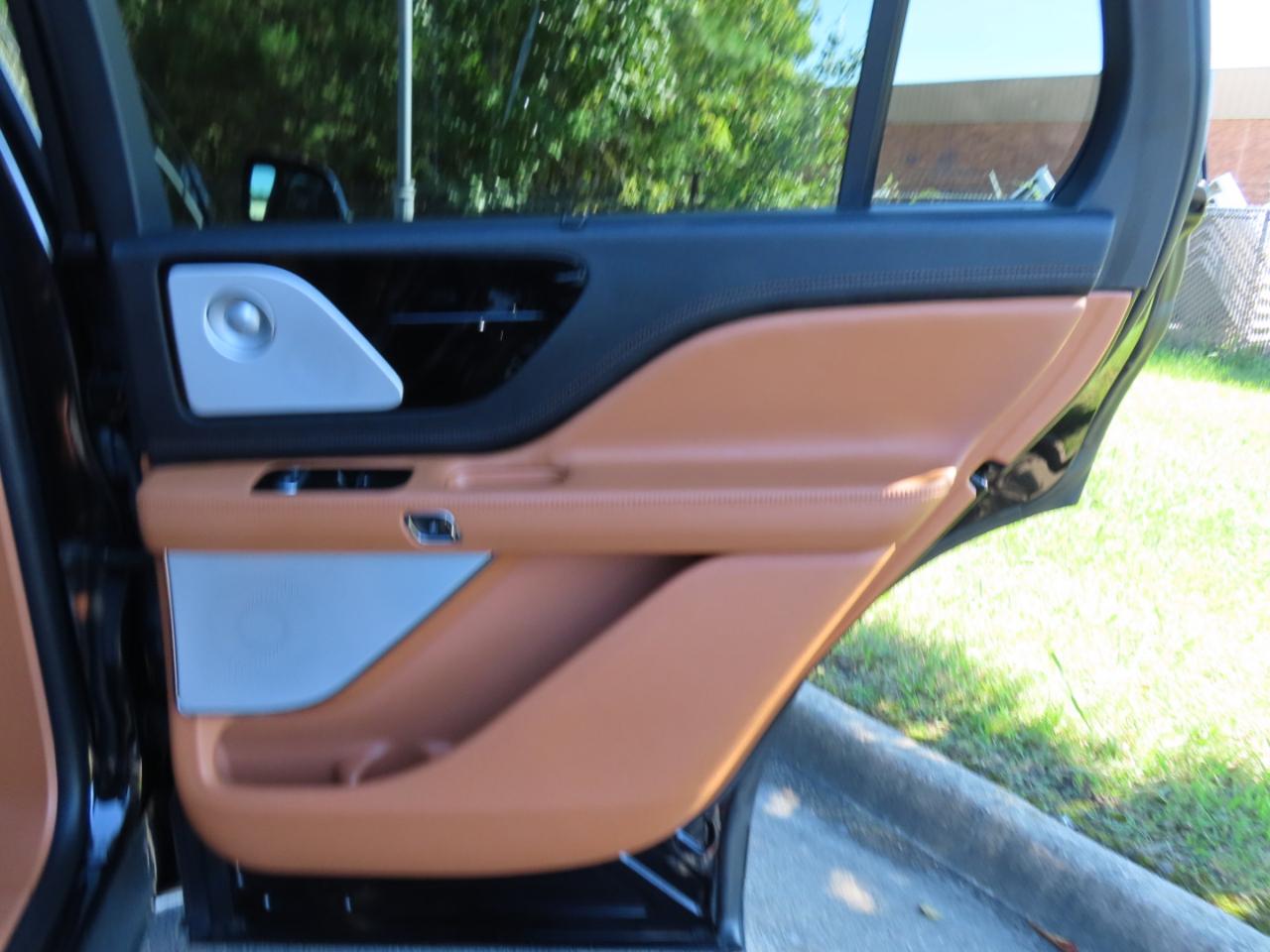 Lincoln Aviator Black Label 2022