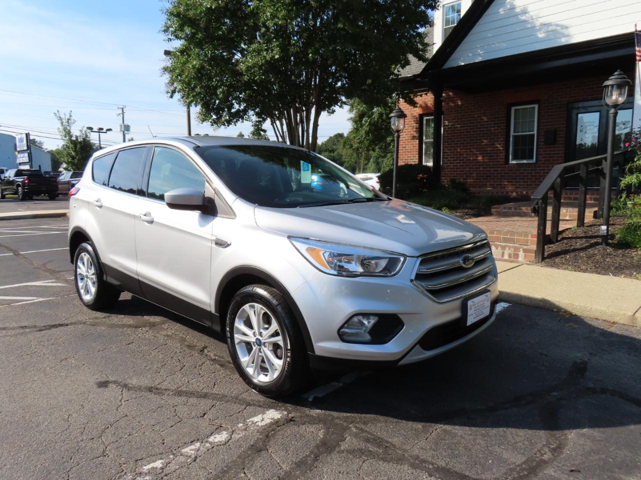 Ford Escape SE FWD 2019