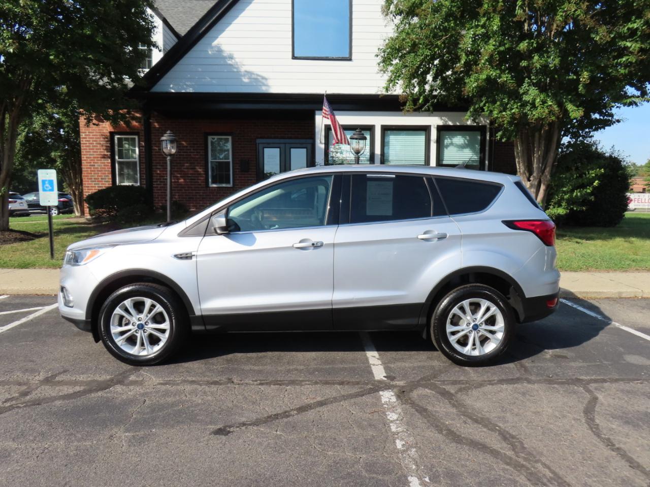 Ford Escape SE FWD 2019