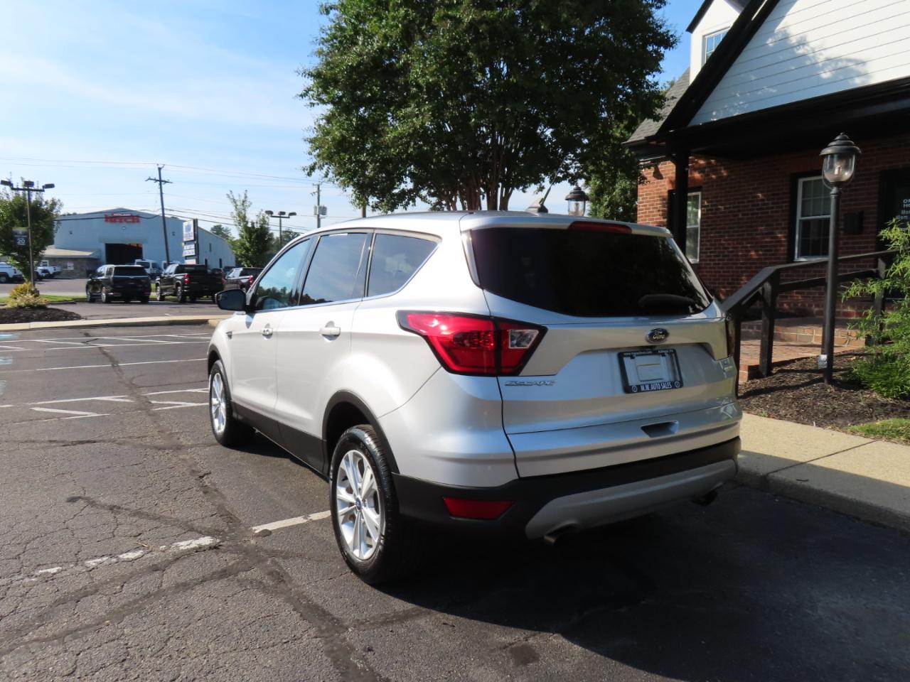 Ford Escape SE FWD 2019