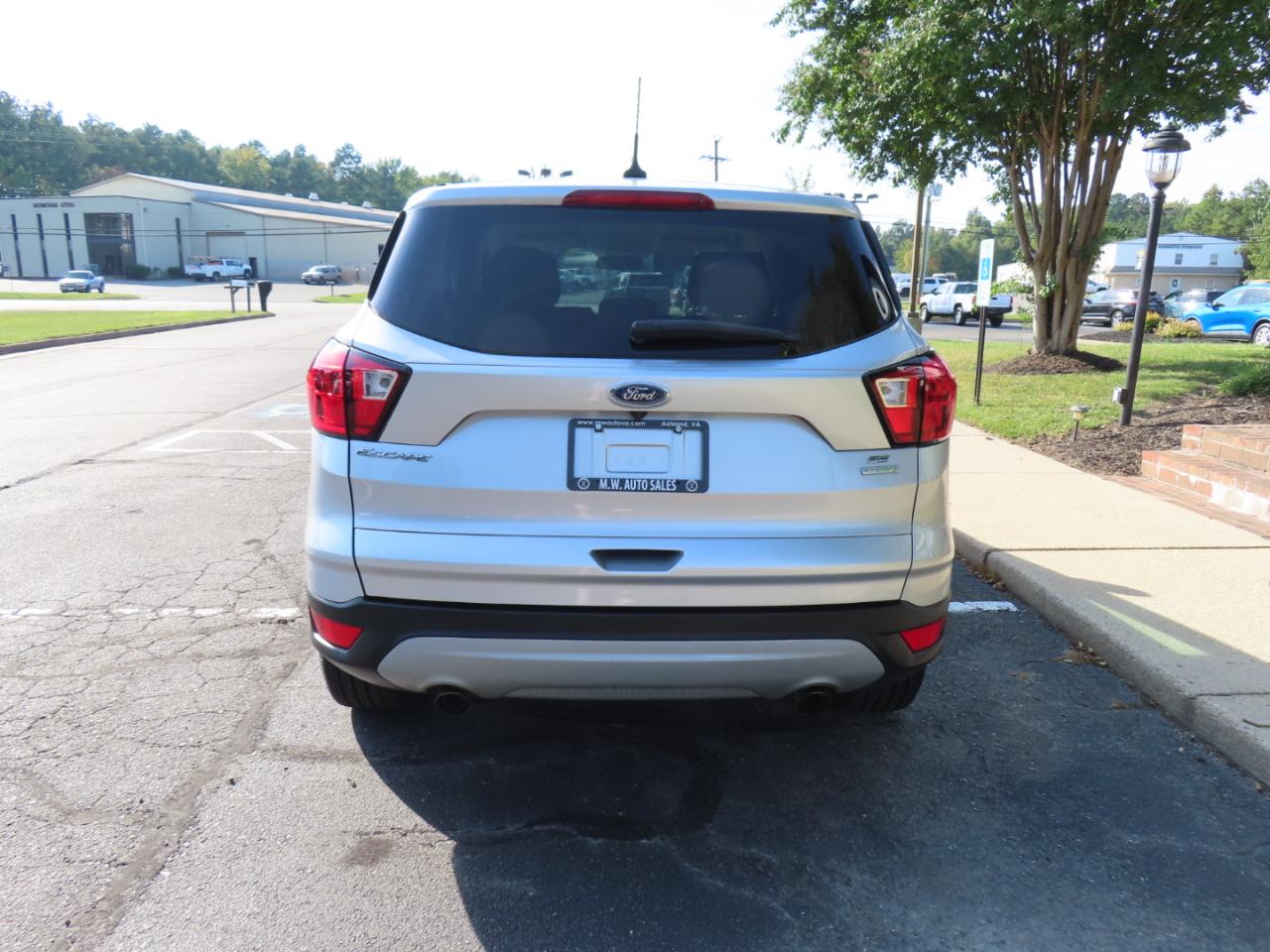 Ford Escape SE FWD 2019