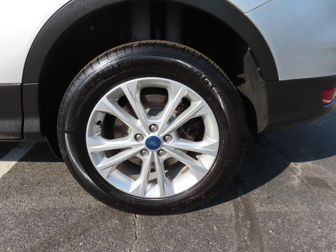 Ford Escape SE FWD 2019