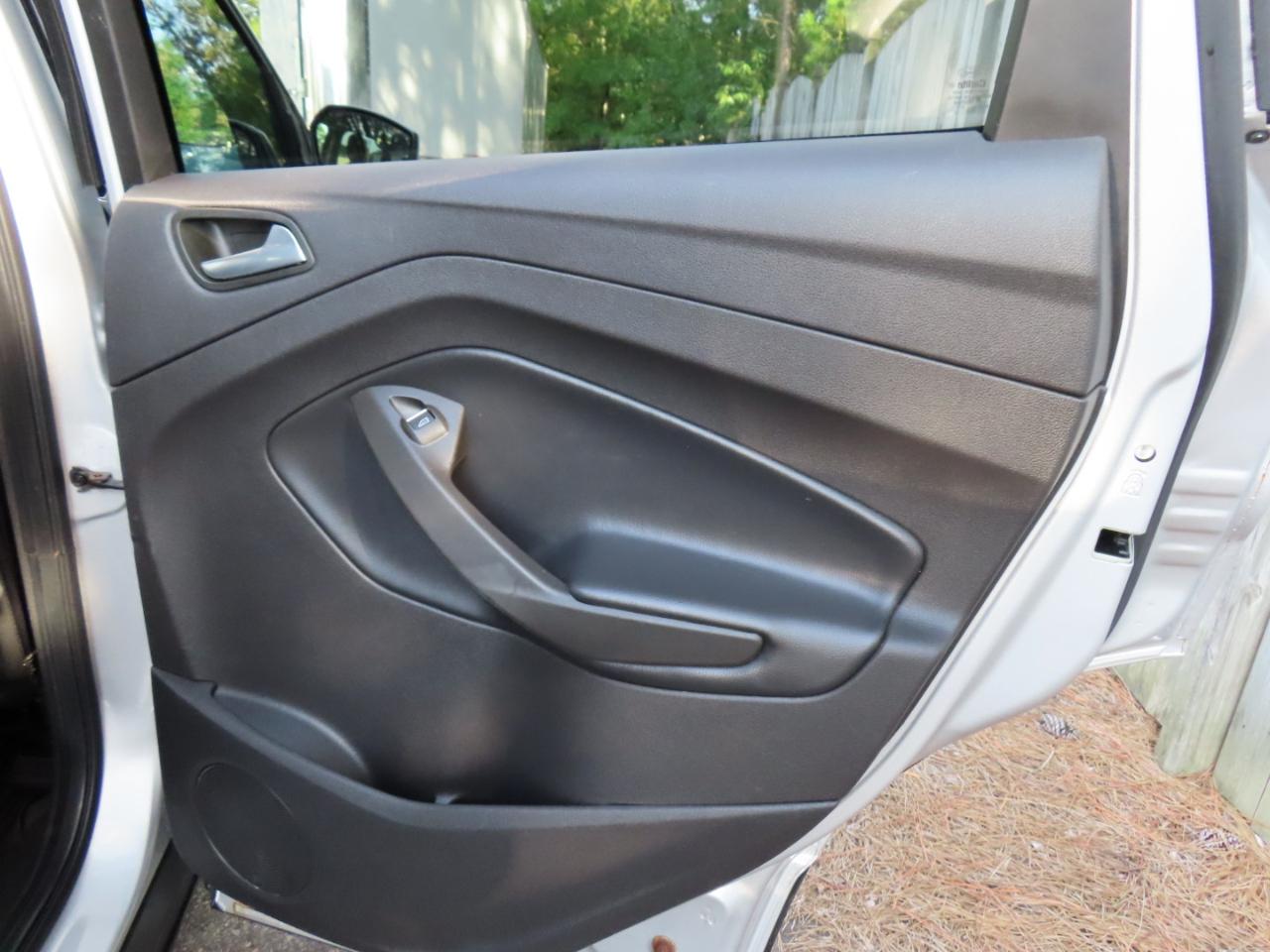 Ford Escape SE FWD 2019