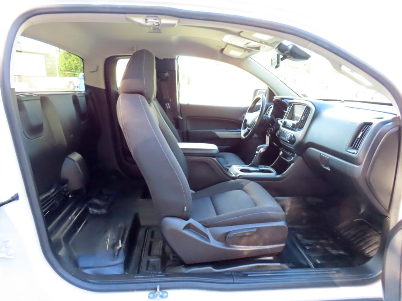 Chevrolet Colorado LT Ext. Cab 2WD 2022