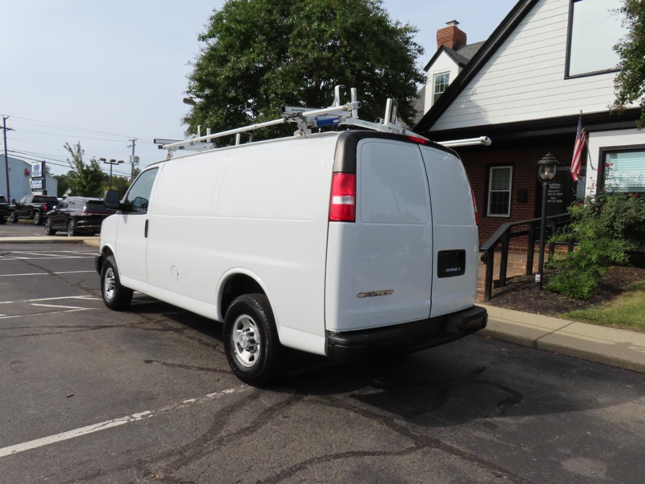 Chevrolet Express 3500 Cargo 2020