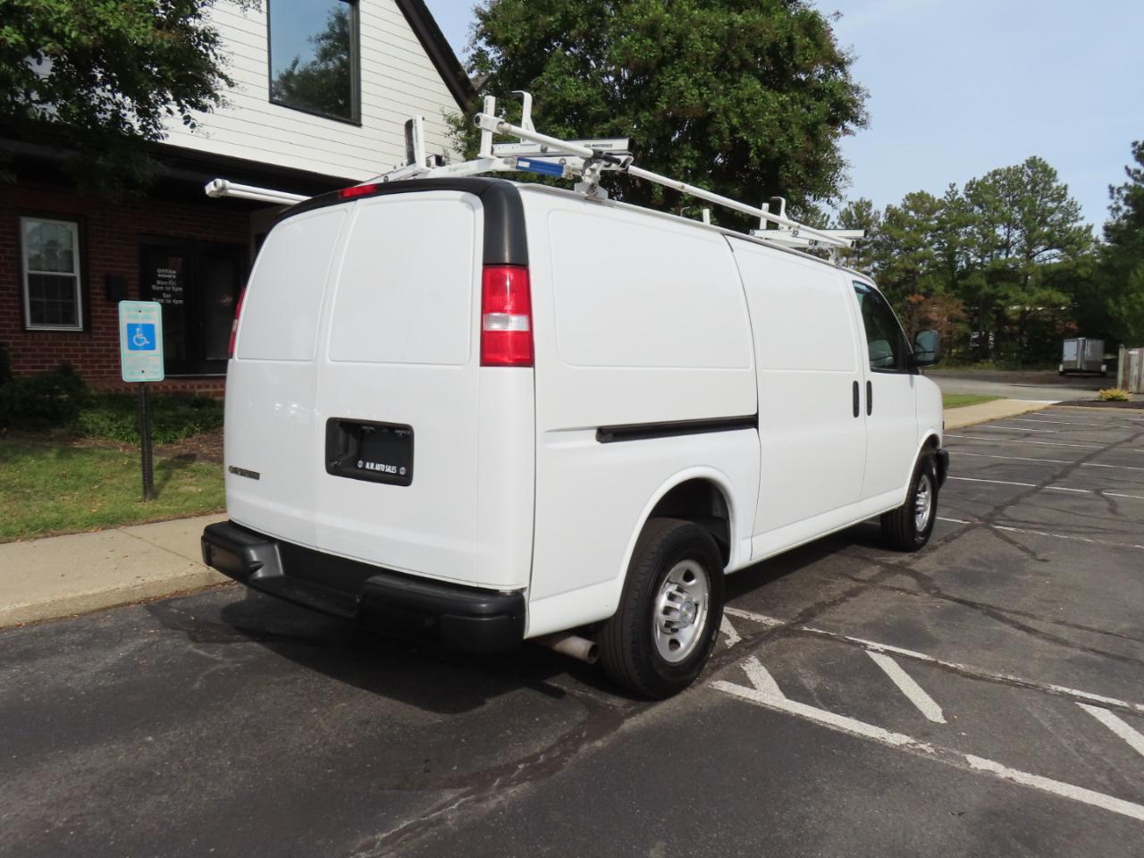 Chevrolet Express 3500 Cargo 2020