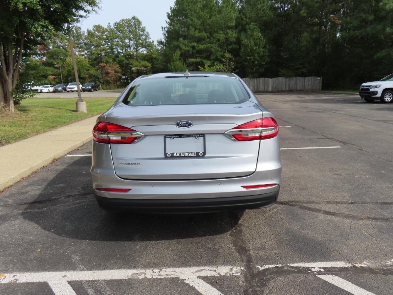 Ford Fusion SE 2020