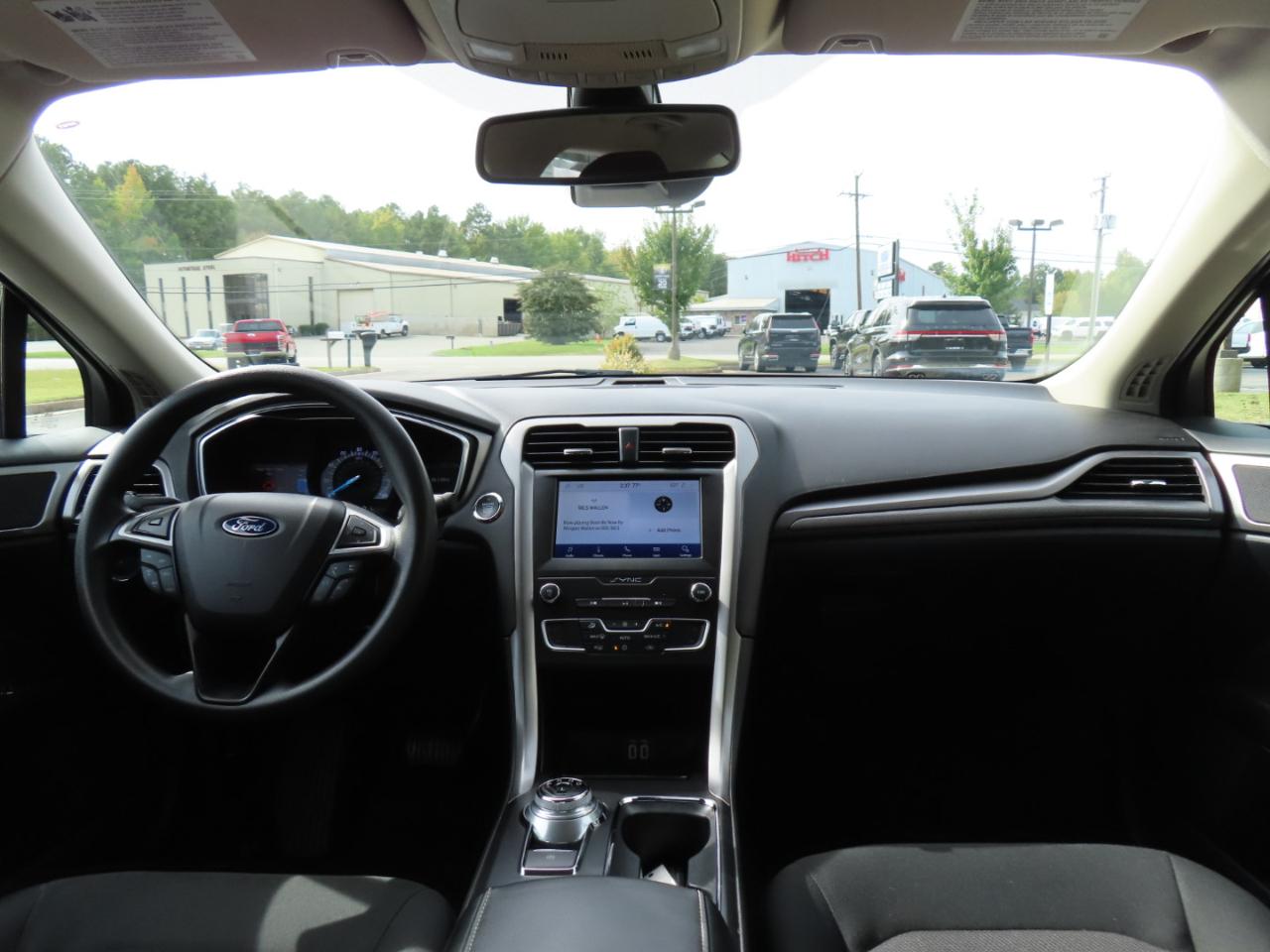 Ford Fusion SE 2020