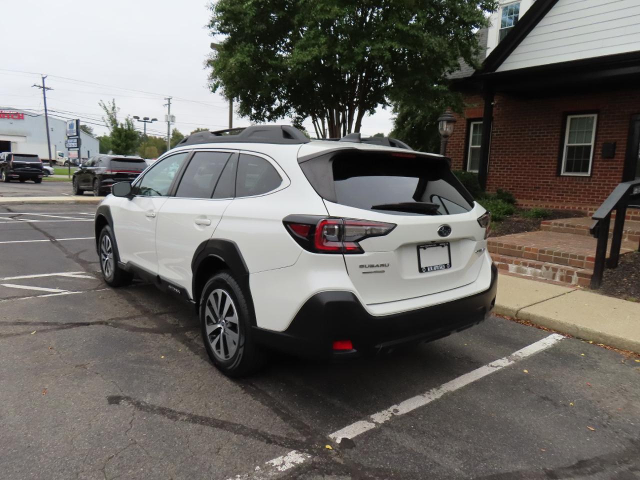 Subaru Outback Premium 2024