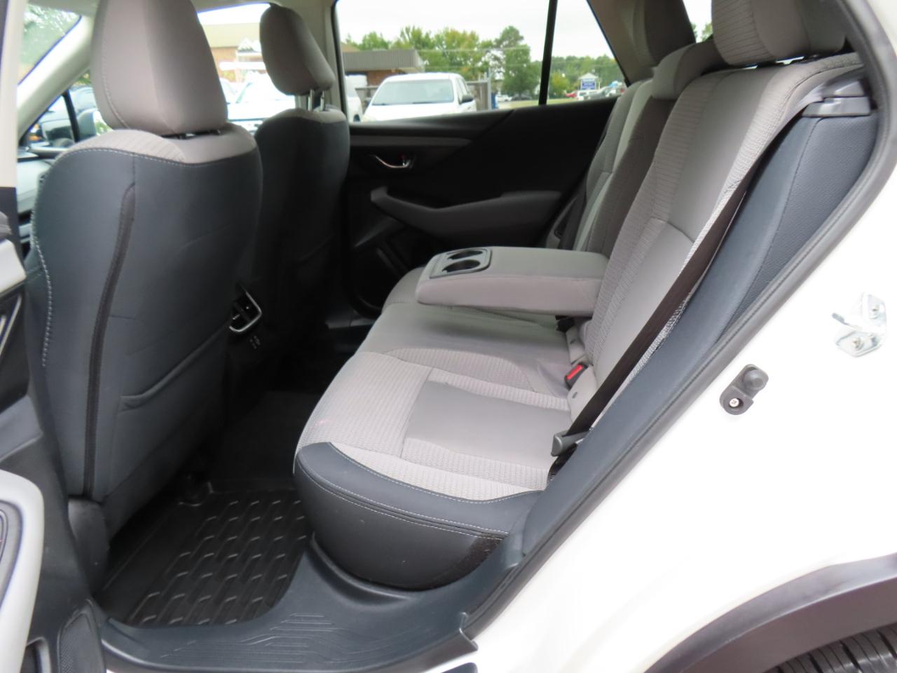 Subaru Outback Premium 2024