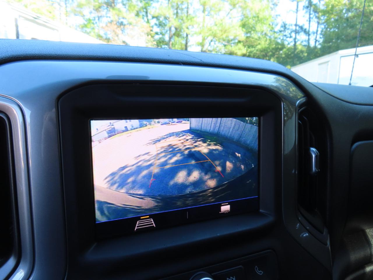 Chevrolet Silverado 1500 Custom Trail Boss Crew Cab Short Box 4WD 2020
