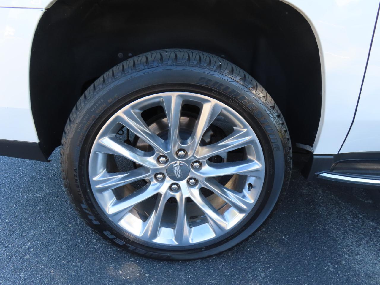 Cadillac Escalade ESV Luxury 4WD 2018