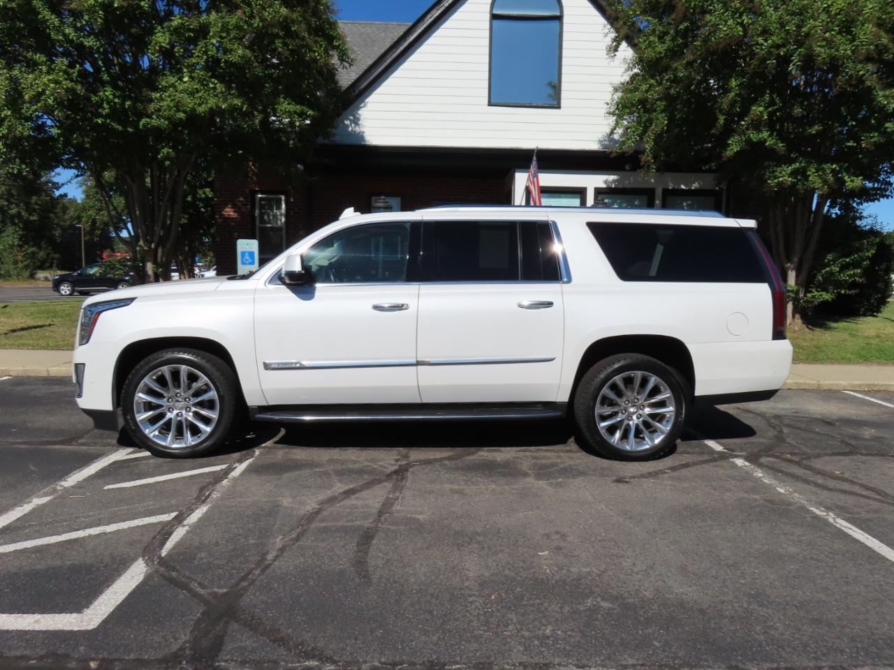 Cadillac Escalade ESV Luxury 4WD 2018