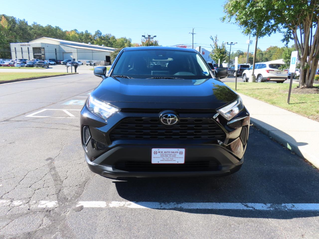 Toyota RAV4 LE AWD 2023