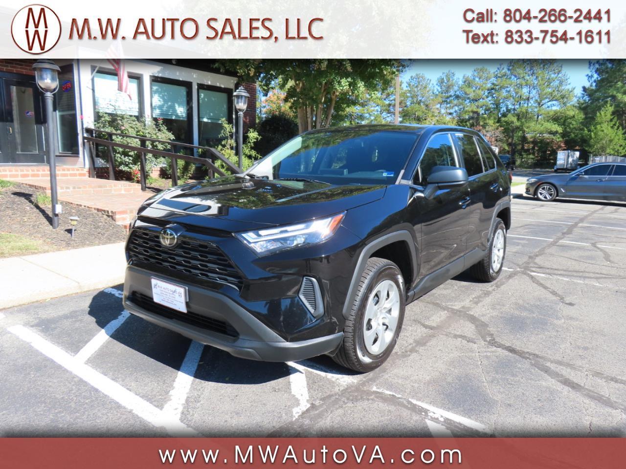 Toyota RAV4 LE AWD 2023