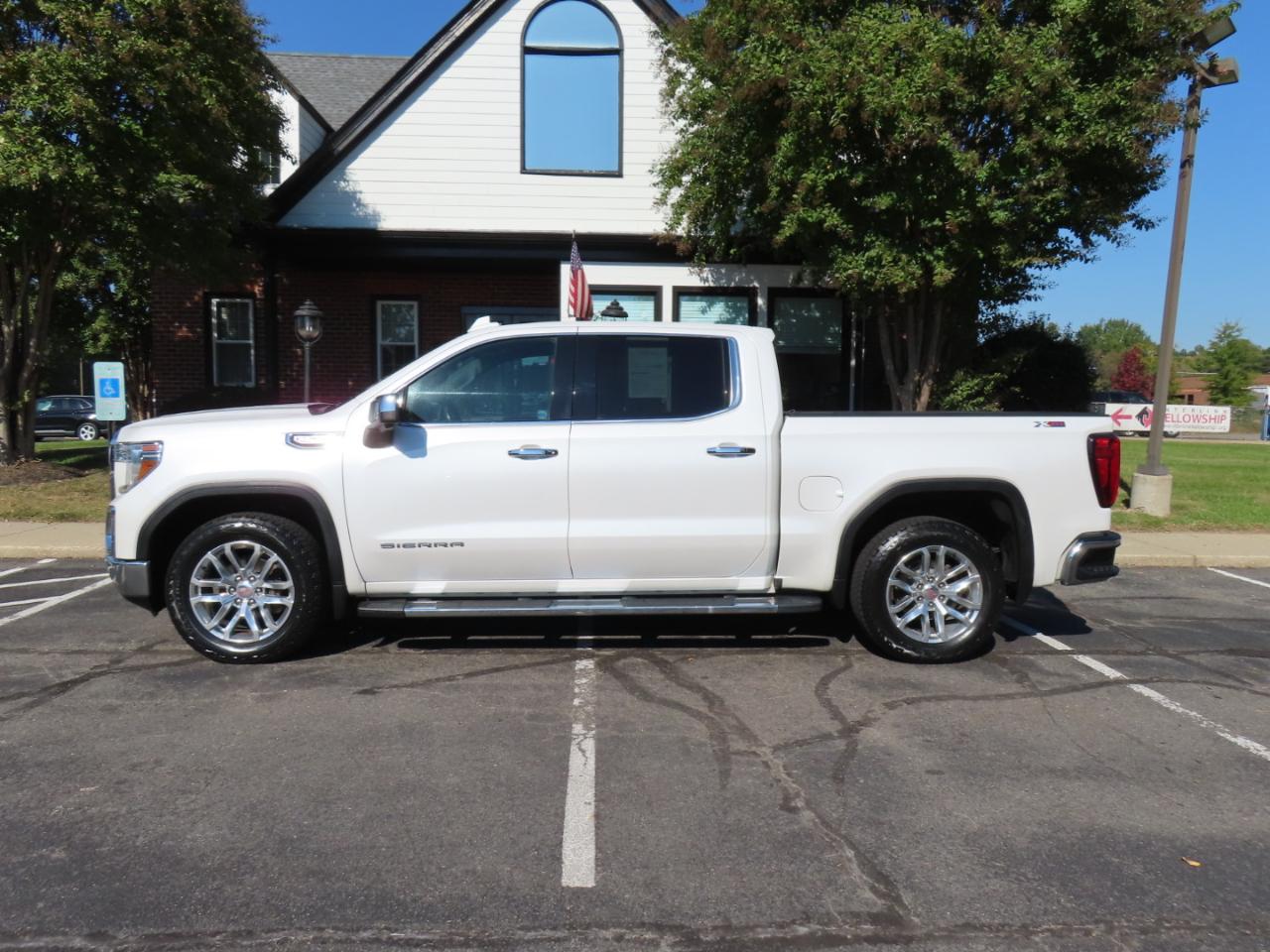 GMC Sierra 1500 SLT Crew Cab Short Box 4WD 2019