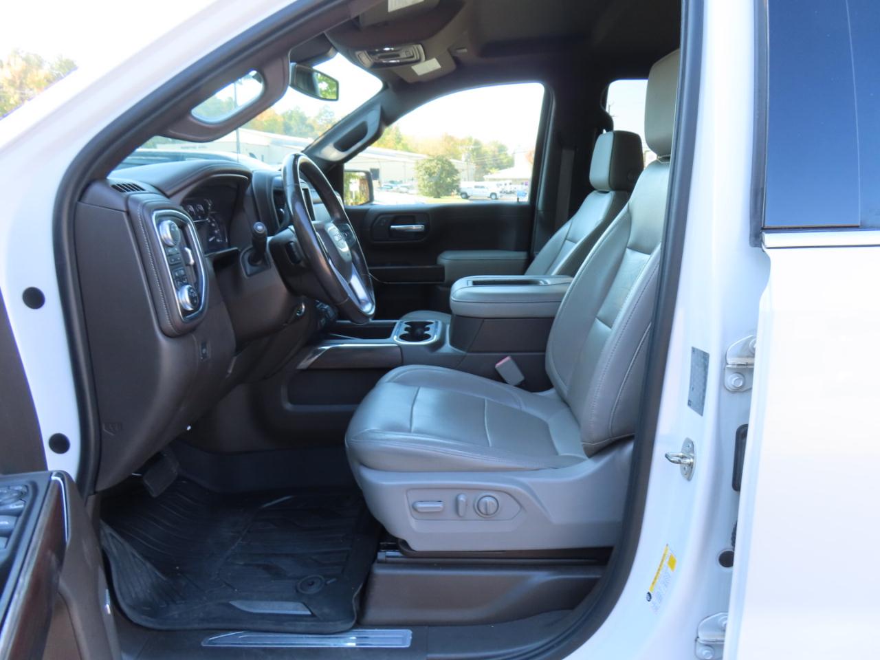 GMC Sierra 1500 SLT Crew Cab Short Box 4WD 2019