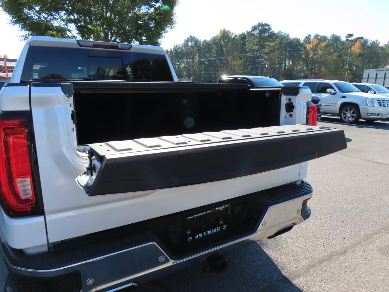 GMC Sierra 1500 SLT Crew Cab Short Box 4WD 2019