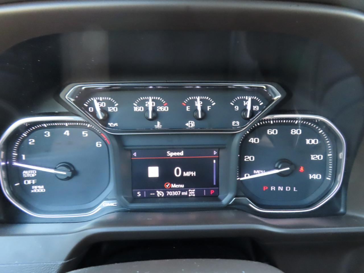 GMC Sierra 1500 SLT Crew Cab Short Box 4WD 2019