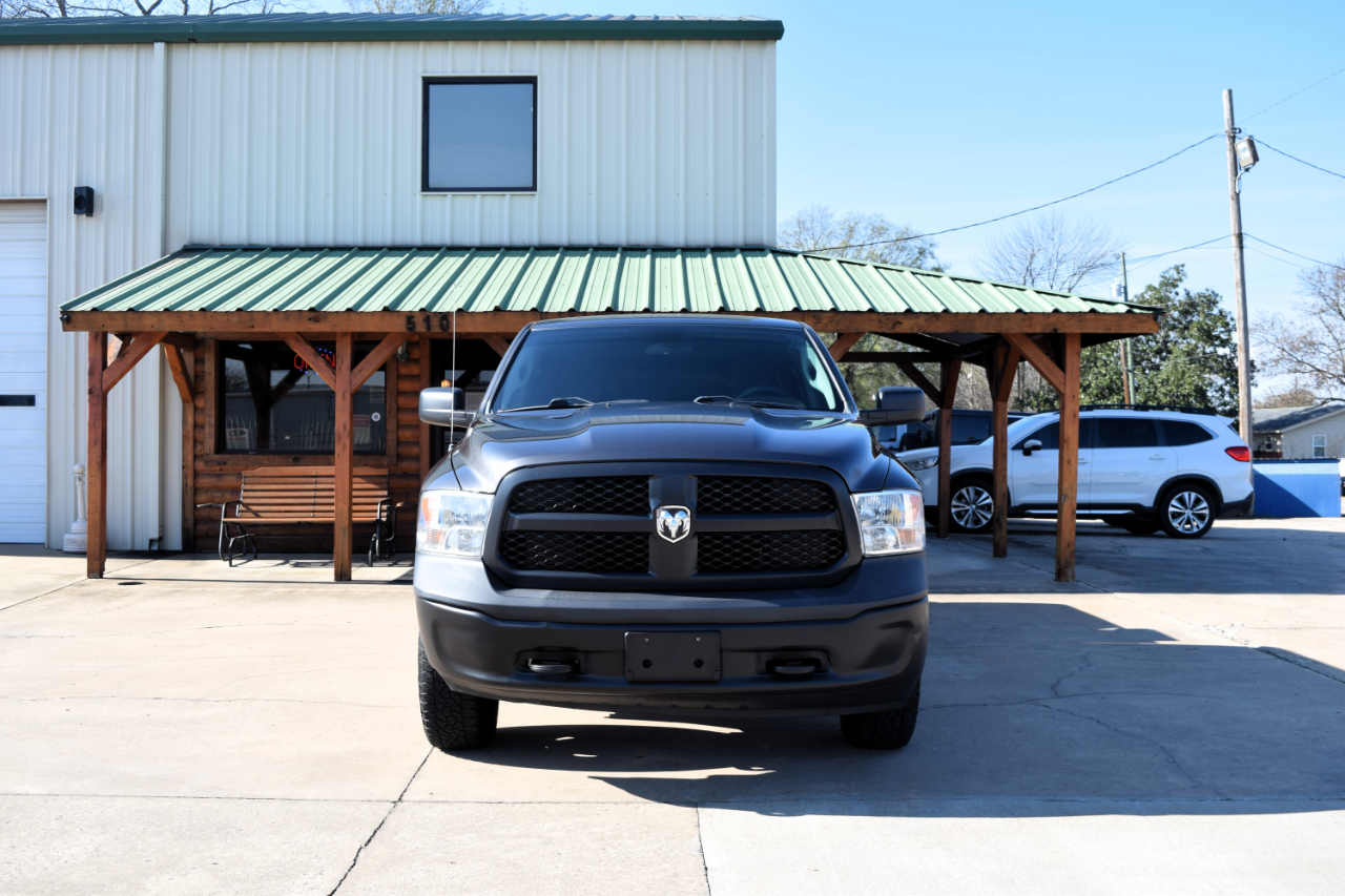 RAM 1500 Classic Tradesman 4x4 Crew Cab 5'7" Box 2021