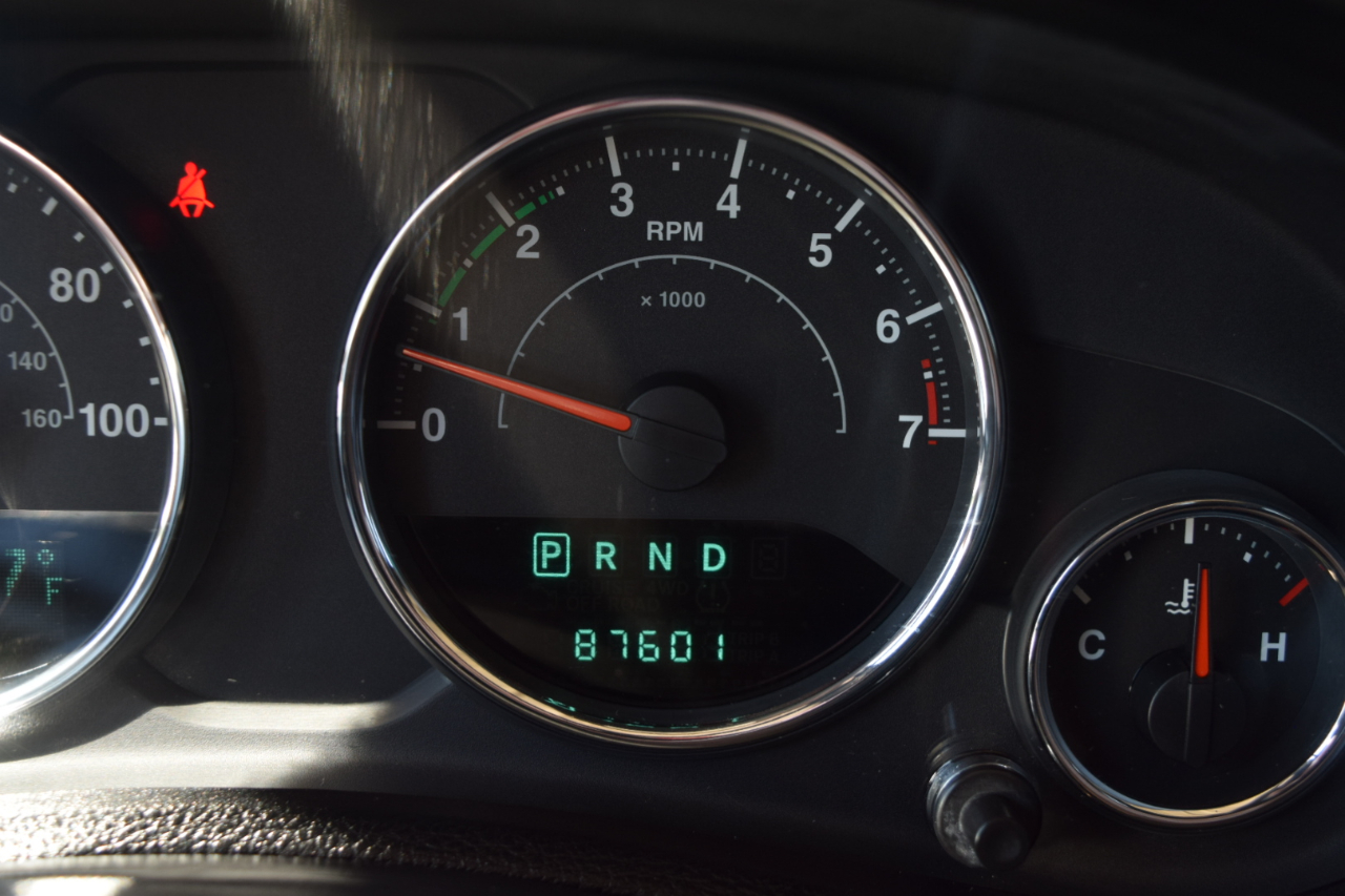 Jeep Wrangler Unlimited 4WD 4dr Sahara 2013 Jeep Wrangler Unlimited 4WD 4dr Sahara 2013