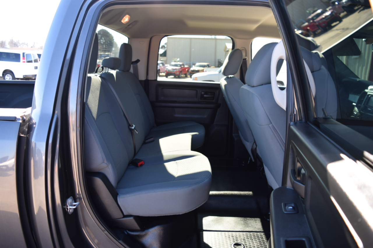 RAM 1500 Classic Tradesman Crew Cab SWB 4WD 2019