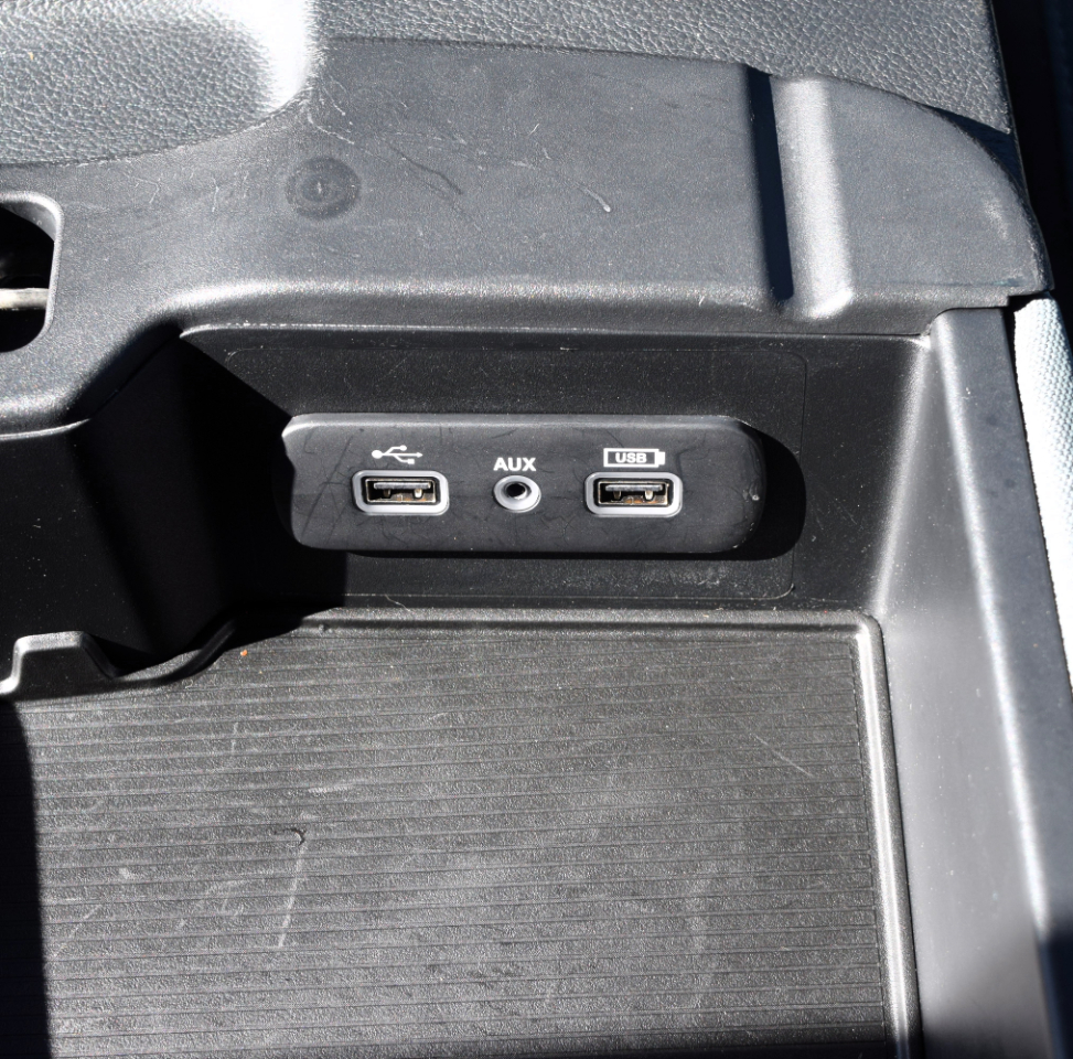 RAM 1500 Classic Tradesman Crew Cab SWB 4WD 2019