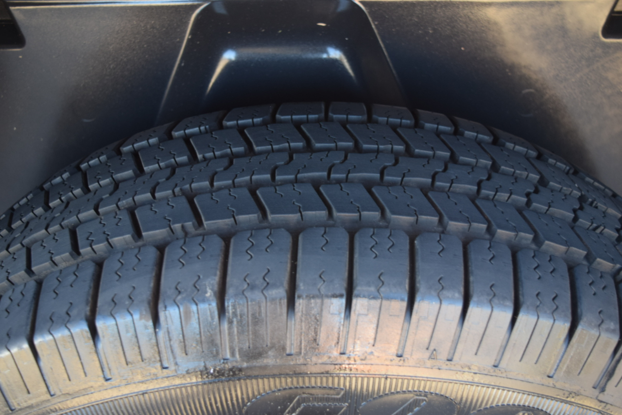 RAM 1500 Tradesman Crew Cab SWB 2WD 2016