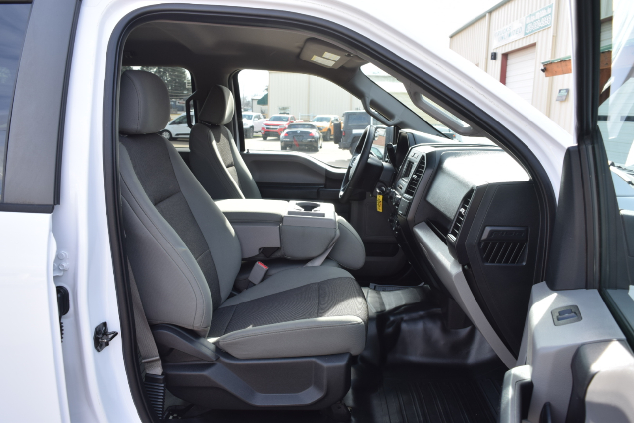 Ford F-150 XLT SuperCrew Short Bed 4WD 2017