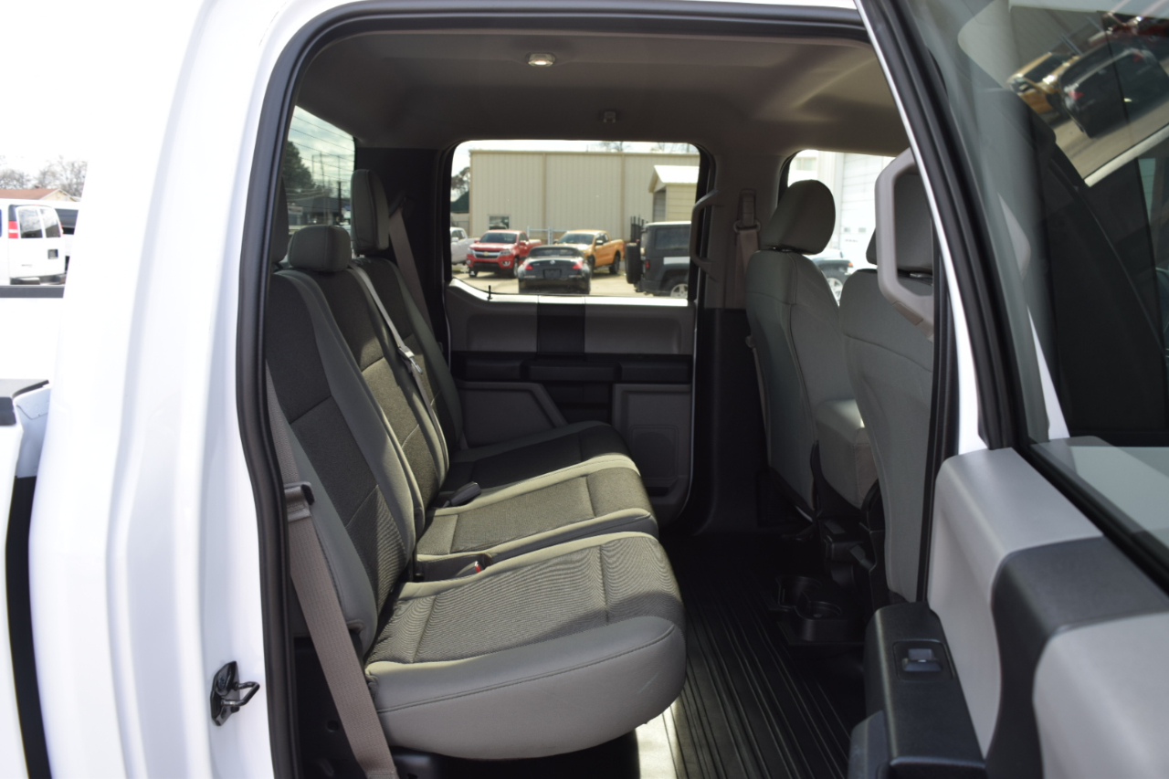 Ford F-150 XLT SuperCrew Short Bed 4WD 2017