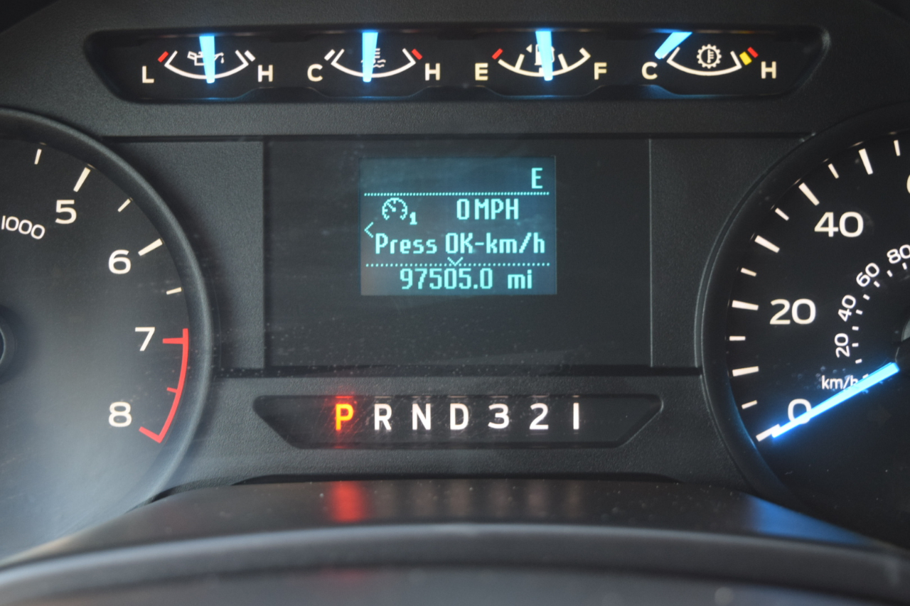 Ford F-150 XLT SuperCrew Short Bed 4WD 2017