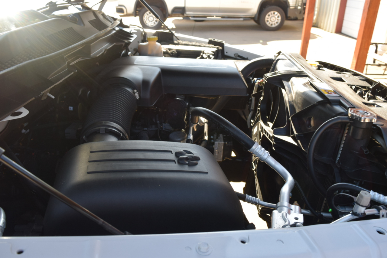 RAM 1500 Tradesman Crew Cab SWB 4WD 2016