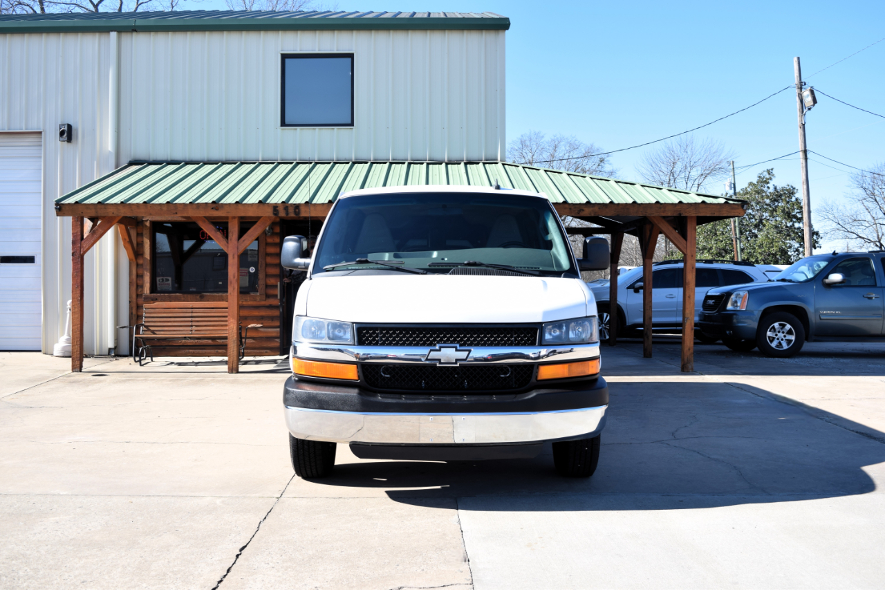 Chevrolet Express Passenger  2016