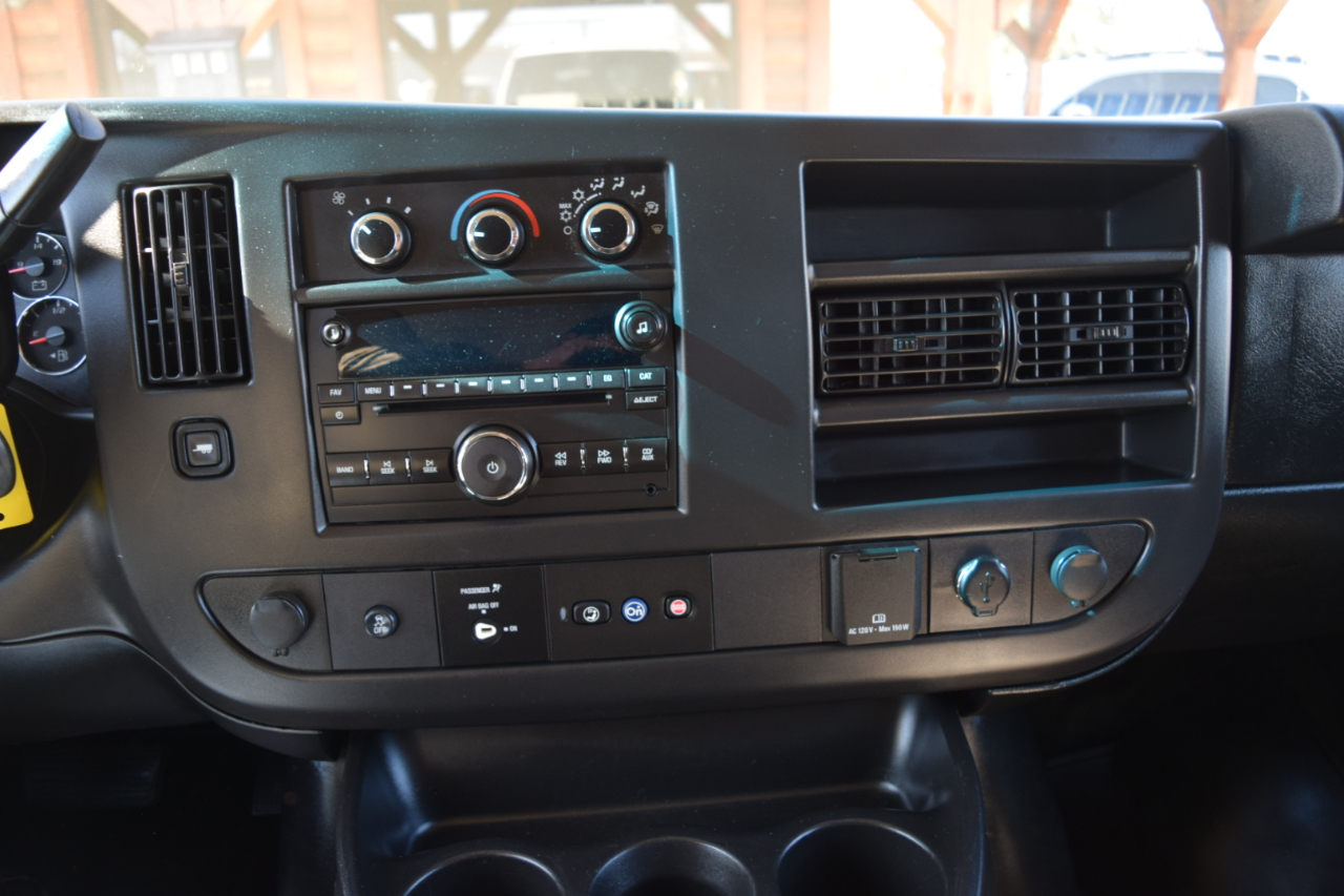 Chevrolet Express Passenger  2016