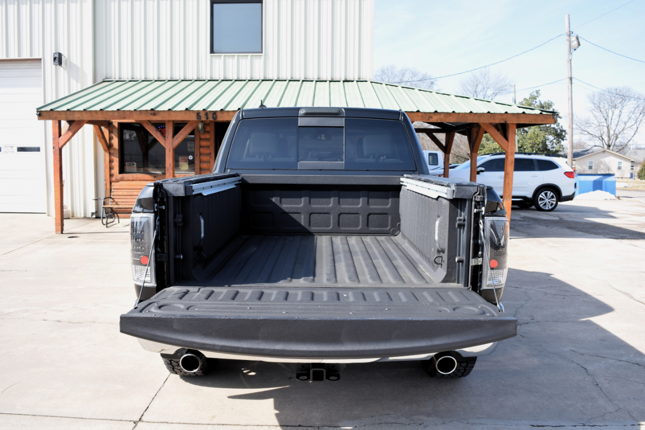 RAM 1500 Big Horn 4x4 Crew Cab 5'7" Box 2017