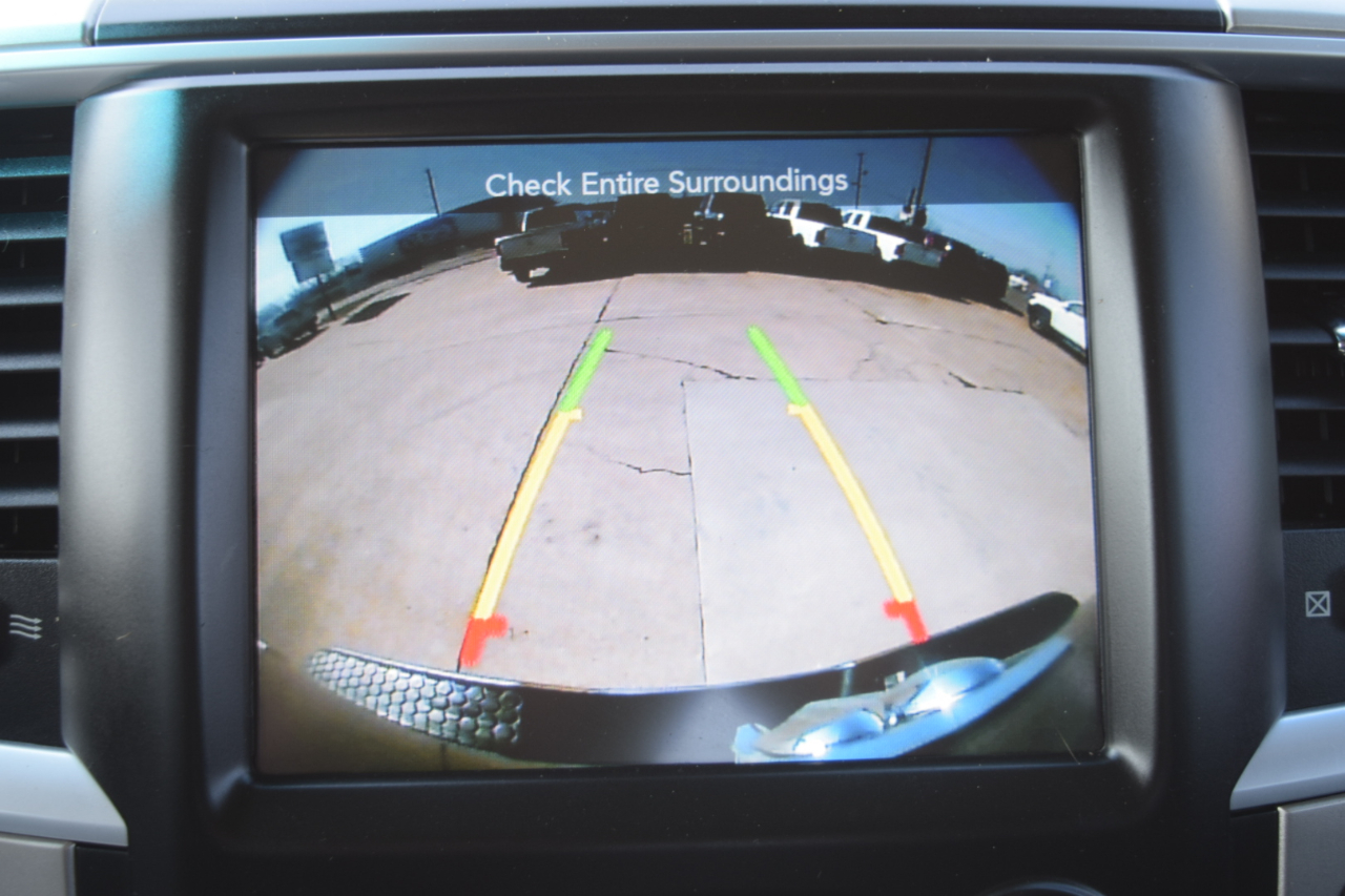 RAM 1500 Big Horn 4x4 Crew Cab 5'7" Box 2017