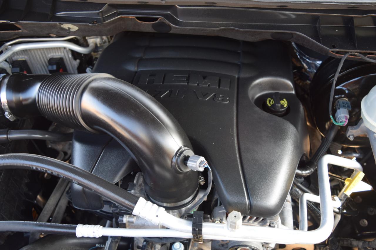 RAM 1500 Big Horn 4x4 Crew Cab 5'7" Box 2017