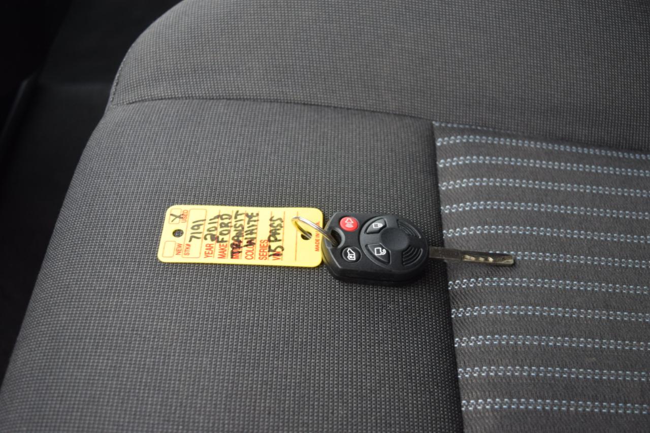 Ford Transit Wagon T-350 148" Low Roof XL Swing-Out RH Dr 2016