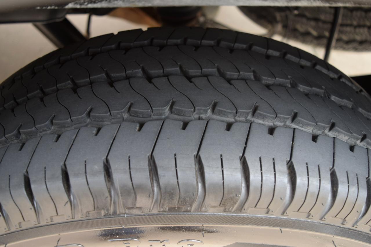 Ford Transit Wagon T-350 148" Low Roof XL Swing-Out RH Dr 2016