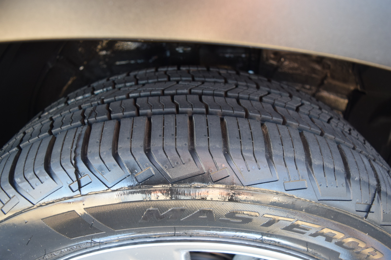 Toyota Highlander AWD 4dr V6 Limited Platinum (Natl) 2016