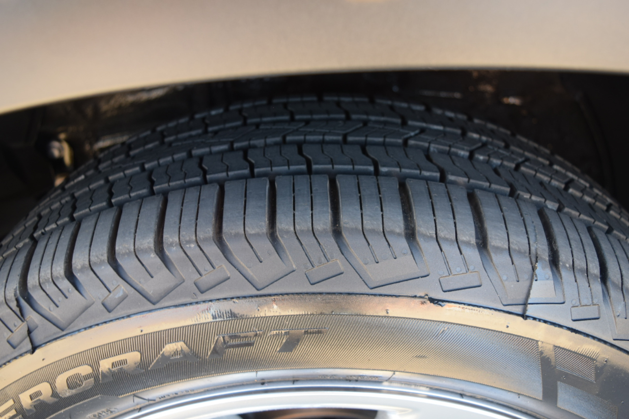 Toyota Highlander AWD 4dr V6 Limited Platinum (Natl) 2016