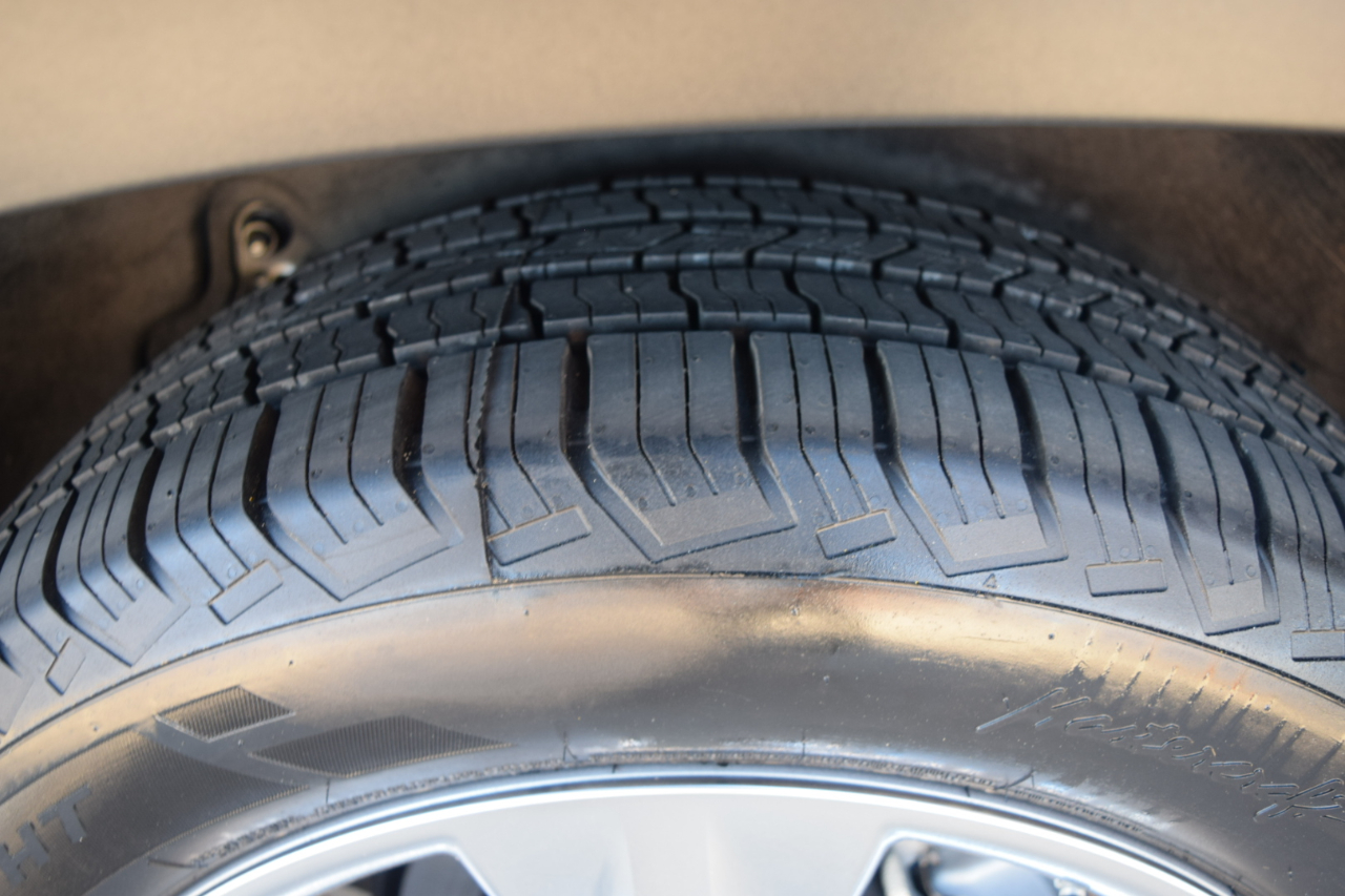 Toyota Highlander AWD 4dr V6 Limited Platinum (Natl) 2016