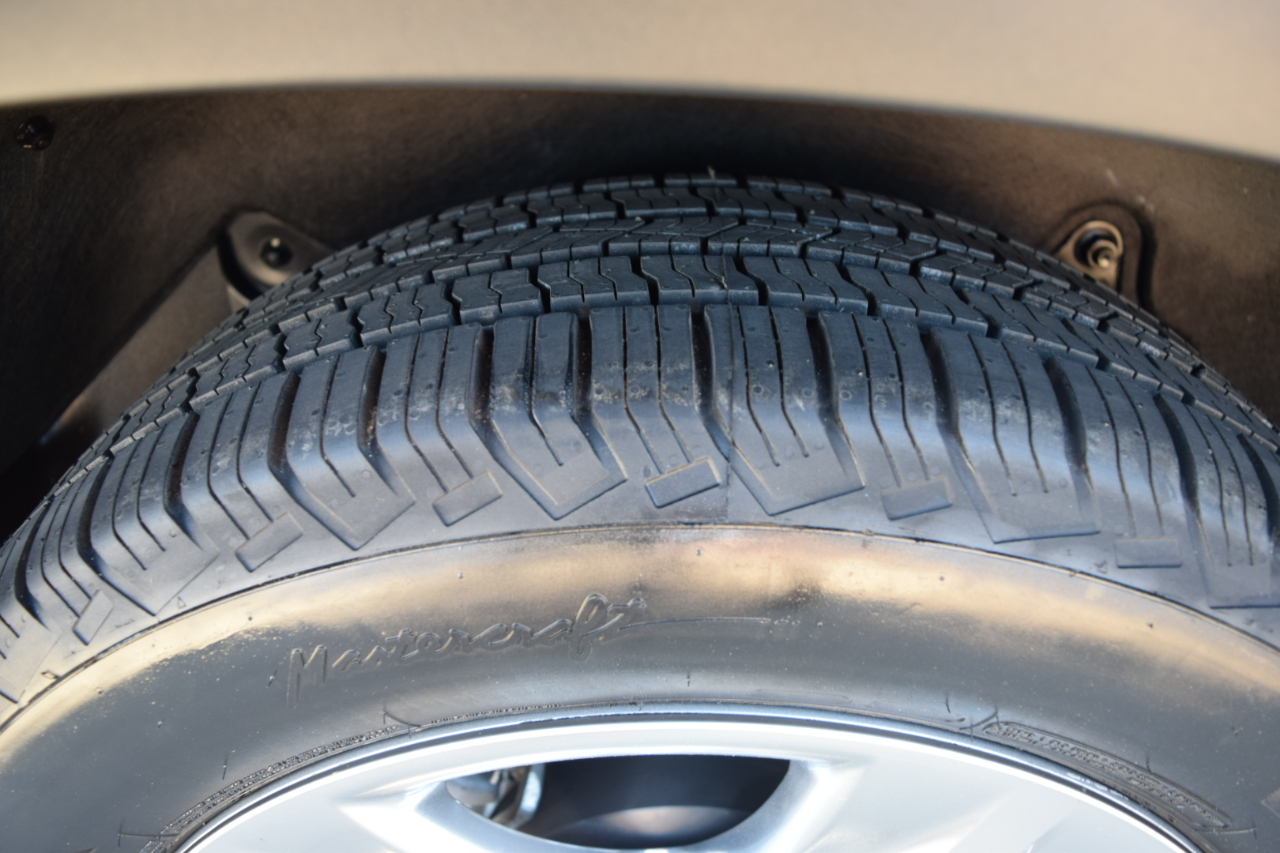 Toyota Highlander AWD 4dr V6 Limited Platinum (Natl) 2016