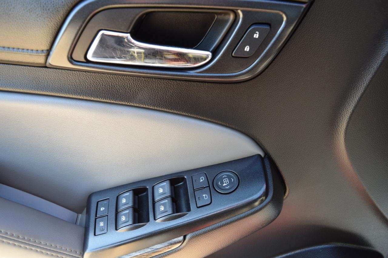 Chevrolet Tahoe 4WD 4dr LT 2017