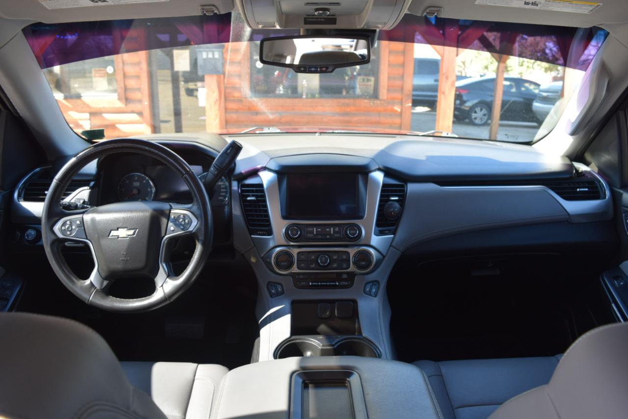 Chevrolet Tahoe 4WD 4dr LT 2017