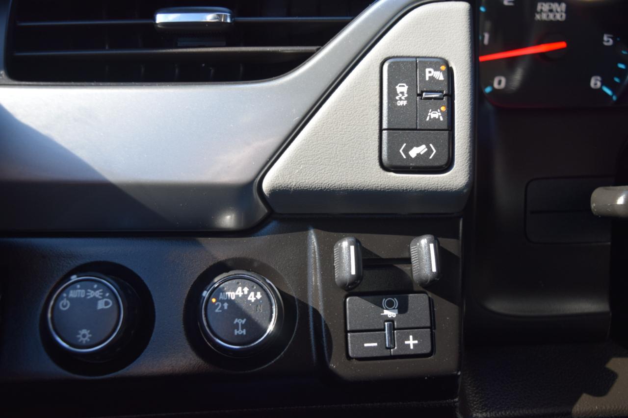 Chevrolet Tahoe 4WD 4dr LT 2017